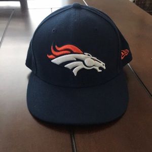 Denver Broncos New Era hat size 7 3/8
